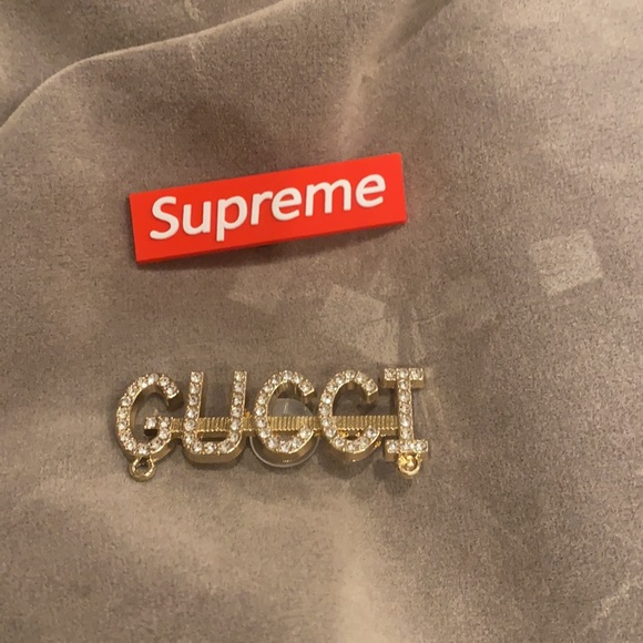 Blue Crocs with Jibbitz  Fur lining Nic toasty & warm size 8 nwot… - Picture 11 of 11